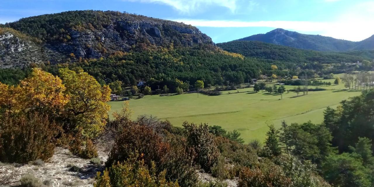 Montagne, Mer Et Verdon Séranon Exteriér fotografie