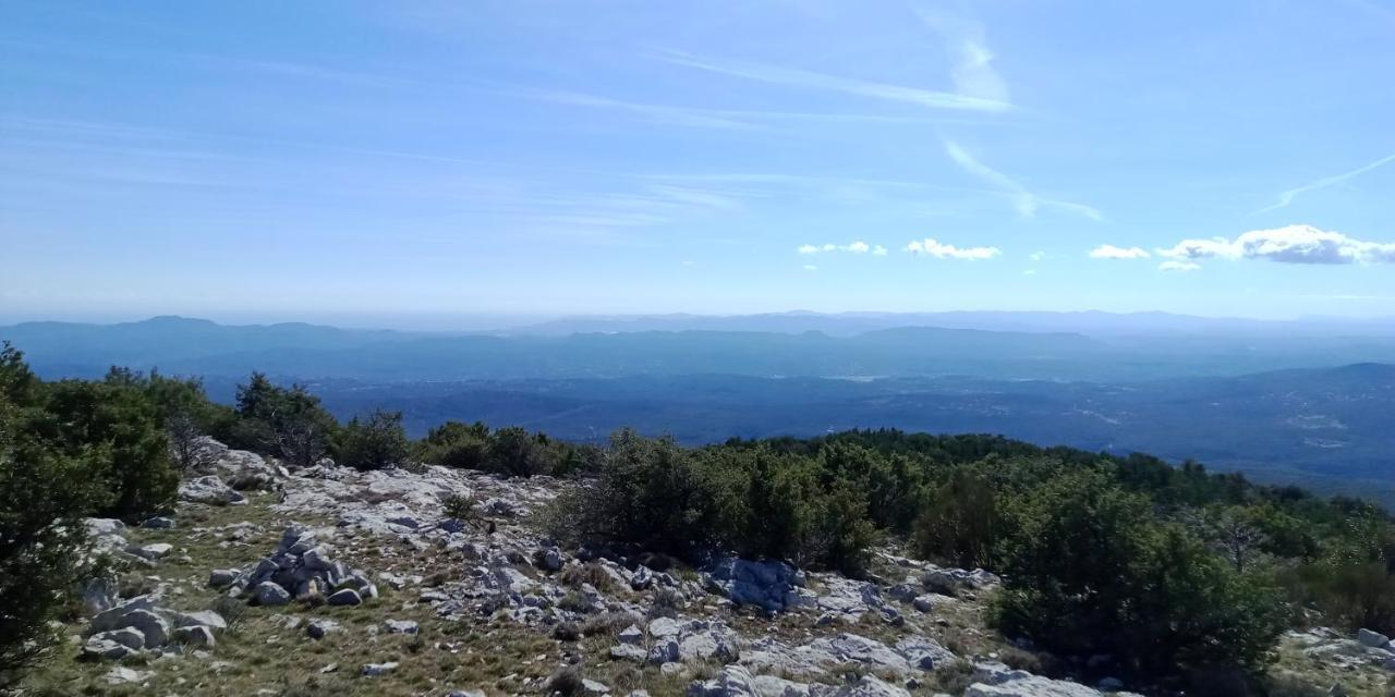 Montagne, Mer Et Verdon Séranon Exteriér fotografie